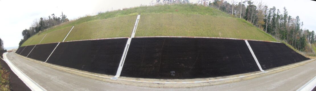 植生基材吹付工の施工後の様子